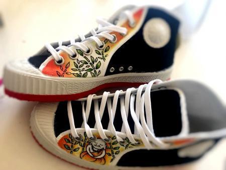 zapatillas personalizadas cebo poisonestudio buda2